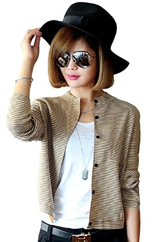 レディース カジュアル 秋冬物 ショートジャケット ノーカラージャケット コットン ストライプ 柔らか 伸縮性あり スーツ 上着 大人カジュアル 長袖 アウター ブルゾン ブレザー スリム フェミニン 着こなし コーディネート ベーシック 定番 おすすめ おしゃれ シンプル OL 通勤 レジャー デート トラベル 人気色 選べる4色 オリジナルアクセサリー付属 UJA005