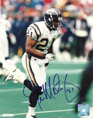 ERIC METCALF,SAN DIEGO CHARGERS,ATLANTA FALCONS,TEXAS LONGHORNS,SIGNED,AUTOGRAPHED,8X10 PHOTO,COA, RARE HARD PHOTO TO FIND