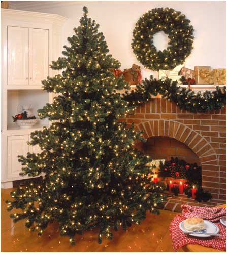 7.5' Chesapeake Artificial Christmas Tree Pre-Lit 950 Clear Lights #174828