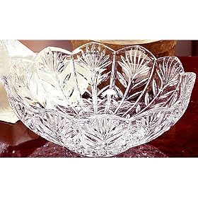 Fifth Avenue Crystal Portico Collection Centerpiece Bowl by 3i Design