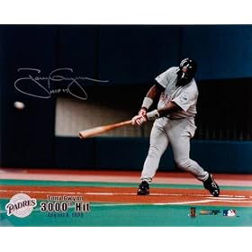 Tony Gwynn San Diego Padres - 3000 Hit Aug 6, 1999 - Autographed 16x20 Photograph with Hall of Fame 2007 Inscription