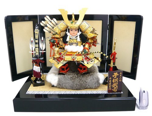 五月人形★秀光オリジナル限定品★子供大将平台飾りセット 彫金金具をまとった立派な子供大将がコンパクトになって登場