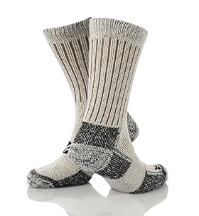 1 Pair of Padded Walking Socks