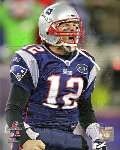 Tom Brady - Celebrates his Touchdown Run at the 2012 AFC Championship - NFL 8x10 Photo (New England Patriots)