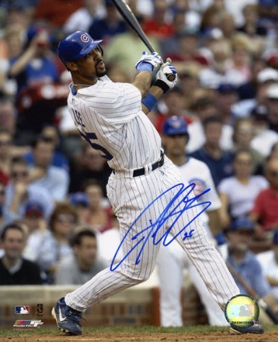 Derrek Lee Chicago Cubs Autographed 8x10 Photo