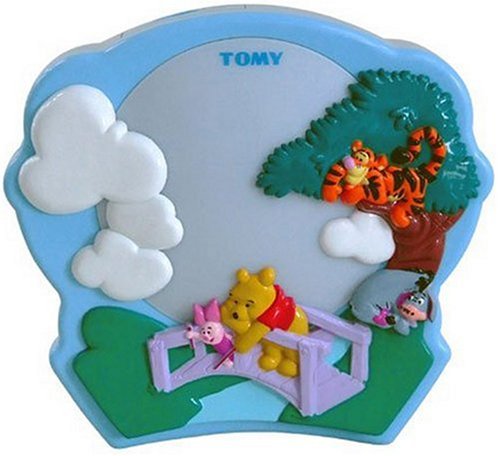 Childrens Toyshop  Toys : Tomy : Winnie The Pooh Moonlight Dreamshow
