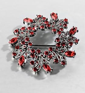 Diamant&eacute; Wreath Brooch