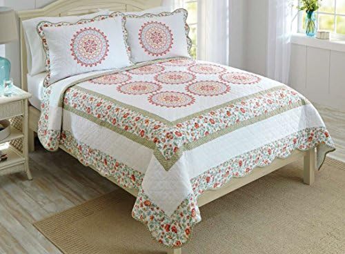 Presidio Square Collection Garden Medallion Quilted Bedspread, King Set, 104 Inch by 92 Inch