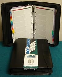 DR4218-05 Day Runner Organizer. 5 1/2" x 8 1/2" 3-RING, 7 HOLE