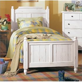 Broyhill Attic Heirlooms Youth Panel Bed