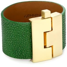 Leighelena Wide Kelly Stingray Bracelet