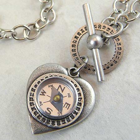 Sterling Silver Compass Rose Locket with Working Compass »». Heart and Compass Pendant on Sterling Silver Link Necklace