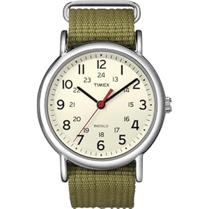 Timex Unisex T2N651 Weekender Olive Slip-Thru Nylon Strap Watch (Watch)