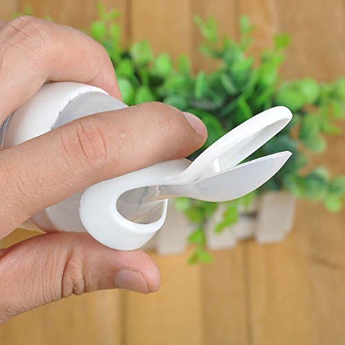 Silicone Baby Feeding Bottle With Spoon Food Supplement Rice Cereal Bottle Baby Squeeze Spoon Silica Gel Spoon (white)