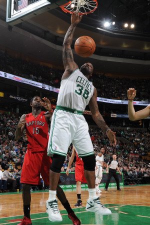 Toronto Raptors v Boston Celtics, Boston, MA - January 7: Shaquille O'Neal Photographic Poster Print by Brian Babineau, 24x36