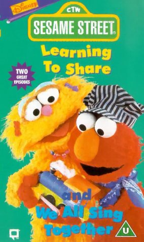 CD-Charts  VHS : Sesame Street - Learning To Share / We All Sing Together [1998]