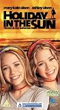 Mary-Kate and Ashley: Holiday in the Sun [VHS]