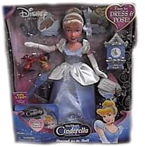 Disney Princess Cinderella Dressed for the Ball Doll Set