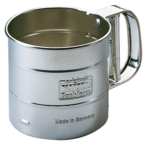 Kaiser Bakeware Patisserie Metal Sifter
