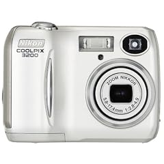 Nikon Coolpix 3200 Digitalkamera (3,2 Megapixel)