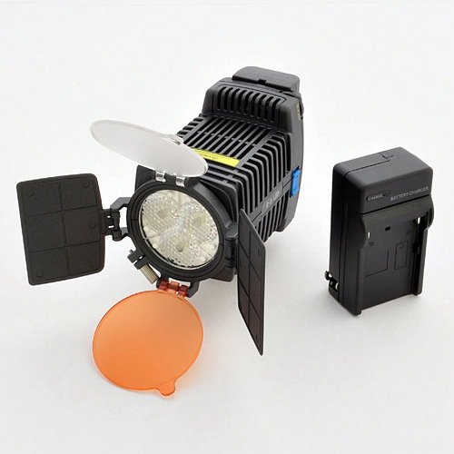 LEDwholesalers Dimmable High Power LED Video Light with Barndoor Cover