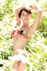 写真集 『Bulaときめき/飯田里穂』 南国フィジーで魅せた、20歳へのステップ!