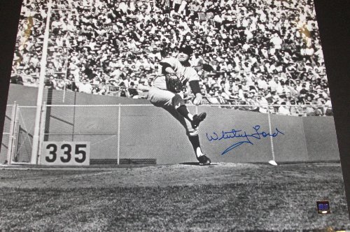 Whitey Ford Autographed New York Yankees 16x20 Action Photo