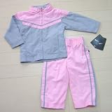 NIKE�i�i�C�L�j�E�C���h�u���[�J�[�㉺�Z�b�g�i�s���N�~�O���[�j