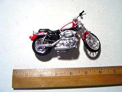 Harley-Davidson motorcycle 2002 XL 1200C 1:18 Series 17