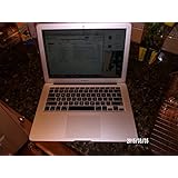 Apple MacBook Air 13.3-Inch Laptop MD760LL/B, 1.4 GHz Intel i5 Dual Core Processor