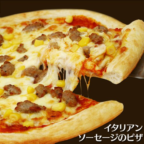 イタリアンソーセージとコーンのピザ