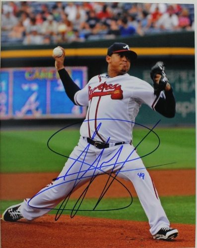 Jair Jurrjens Autographed Color Glossy 11x14 Photo - Atlanta Braves