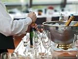 Festtagsbüffet,champagnerflaschen,bankett Gastronomie - 60