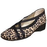 Taryn Rose Women's Kerryn Closed Toe Wedge
