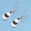 Stone Earrings - Mother of Pearl and Black Onyx - 19 mm