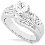 Search : One of a Kind 1-1/2ctw Round & Baguette Diamond Ring in 18kt White Gold