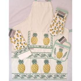 Farberware Pineapple Oven Mitt by Bed and Bath