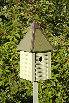 Gatehouse Birdhouse