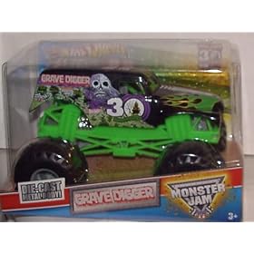 2012 HOT WHEELS GRAVE DIGGER 30TH ANNIVERSARY 1:24 SCALE (LARGE) 4 TIME CHAMPION GRAVE DIGGER MONSTER JAM TRUCK: Toys &amp; Games