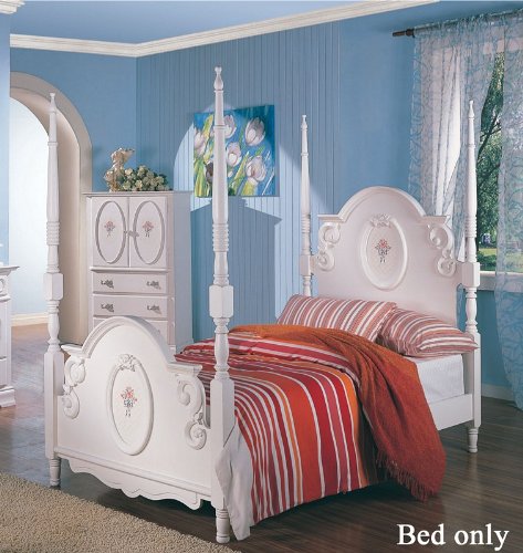 Full Size Poster Bed with Floral Painted in Antique White Finish