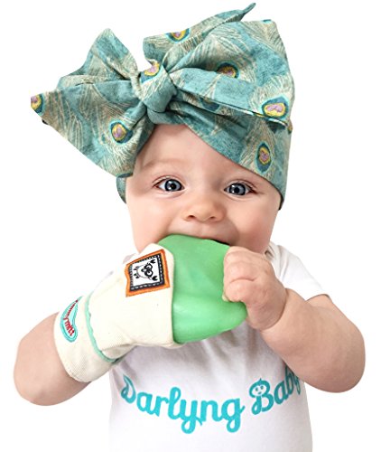 Yummy Mitt Teething Mitten (Glow in the Dark) Green & Beige (3-12 months recommended age)
