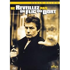 Ne reveillez pas un flic qui dort