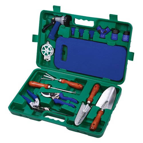Childrens Toyshop  Outdoor Living : Apollo Precision Tools 15-Piece Garden Tool Kit, Green #DT3797
