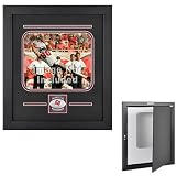 Mounted Memories Tampa Bay Buccaneers Horizontal Picture Frame With Team Medallion