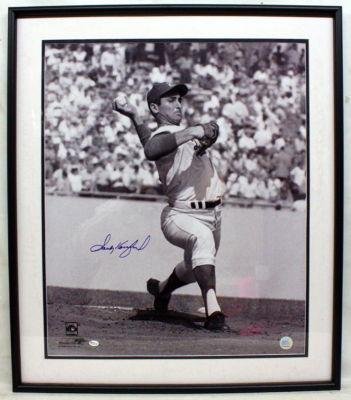 SANDY KOUFAX SIGNED 20x24 PHOTO ONLINE AUTH FRAMED - Framed MLB Photos, Plaques, and Collages