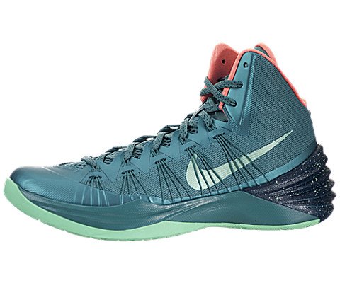 teal green nike shoes