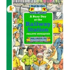 A Busy Day at the Railway Station (Busy Days)