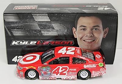 Lionel Racing C426821TAKL Kyle Larson # 42 Target 2016 Chevrolet SS ARC HOTO NASCAR Official Diecast Vehicle (1:24 Scale)