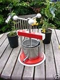 NEW 1.3 litre FRUIT WINE CHEESE HERB KITCHEN PRESS by YOUNGS (ASIN:B001D5F0SI)