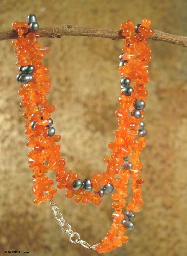 Pearl and carnelian strand Opulent Ginger